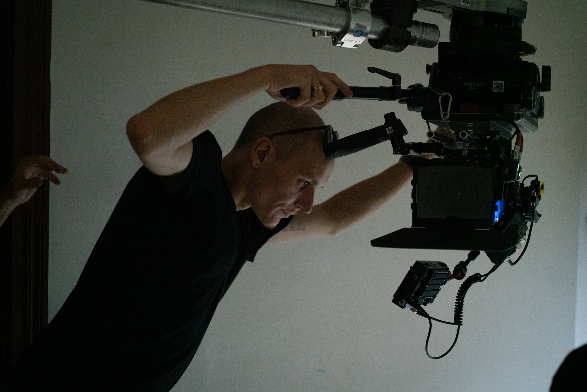 Max Decamps rigging the camera on set